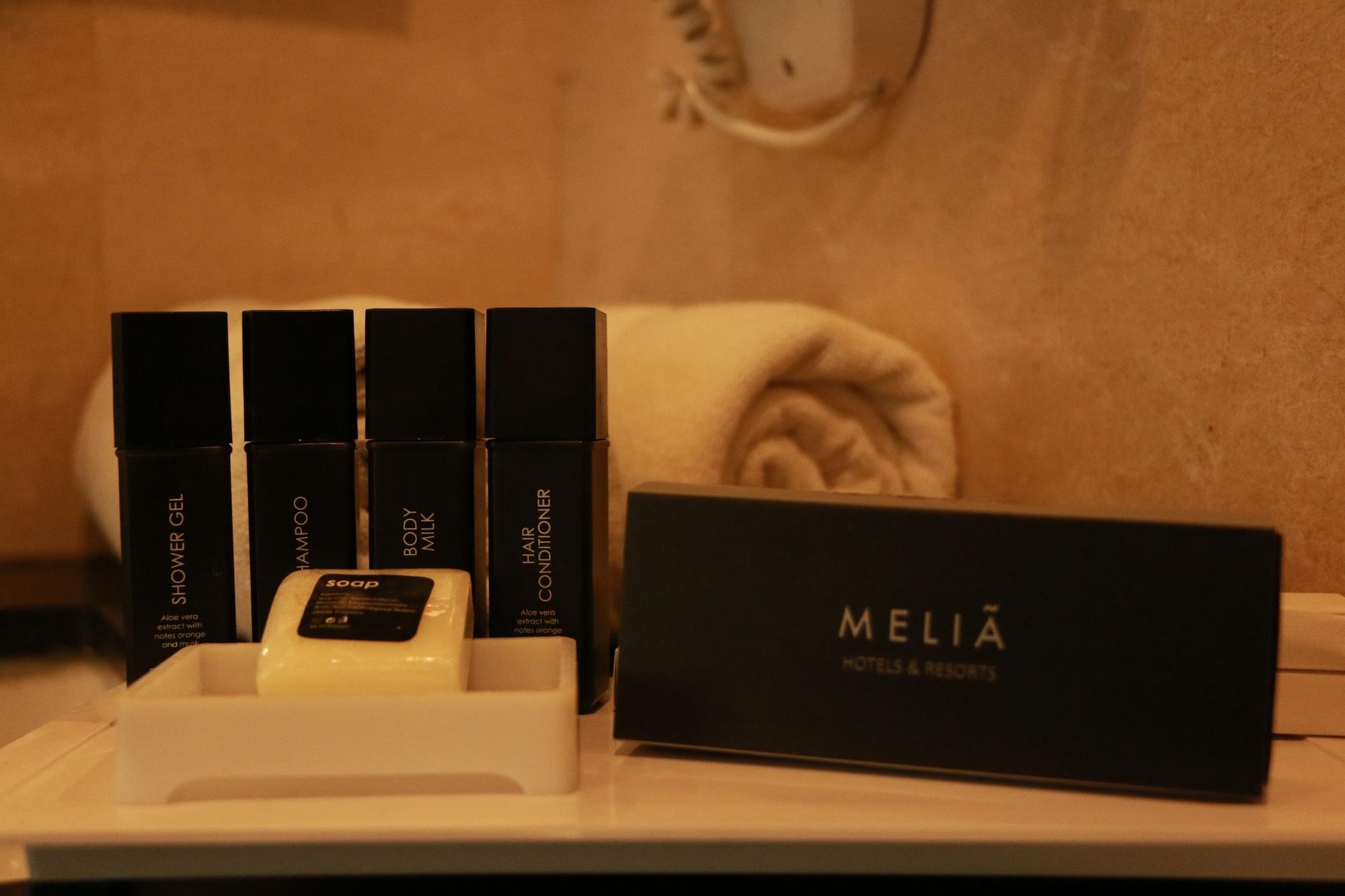Melia Makassar Hotel Exterior photo